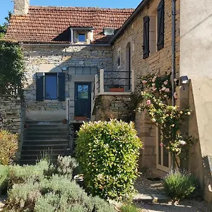 le-mas-de-carrie.midi-pyreneeshotels.com/