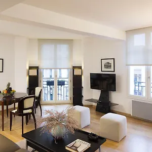 https://montmartre-residence.fr-paris.fr