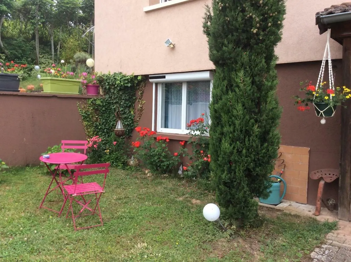 Chambre Au Tonneau Fleurie